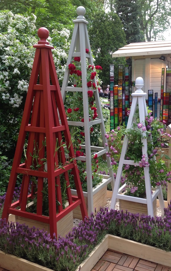 sweet pea obelisk painted rectory red, 230cm obelisk painted londoin stone with red roses, 160cm garden obelisk painted wevet with purple roses