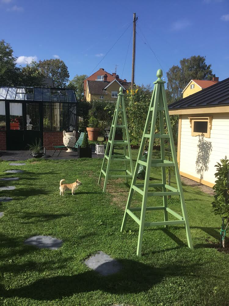 230 painted wooden garden obelisks in Sweden