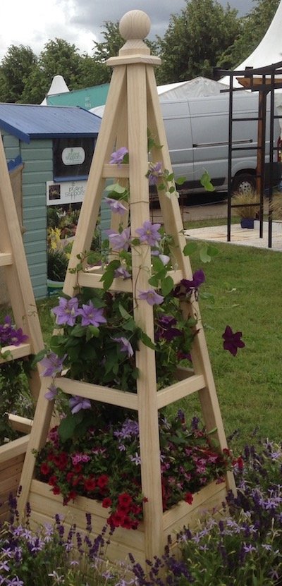 Accoya Obelisk with integral planter on display at RHS Hampton Court Palace Flower Show 2016