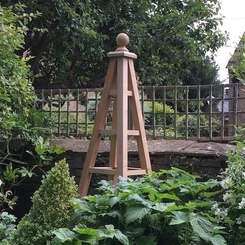 Large oak obelisk with ball finial